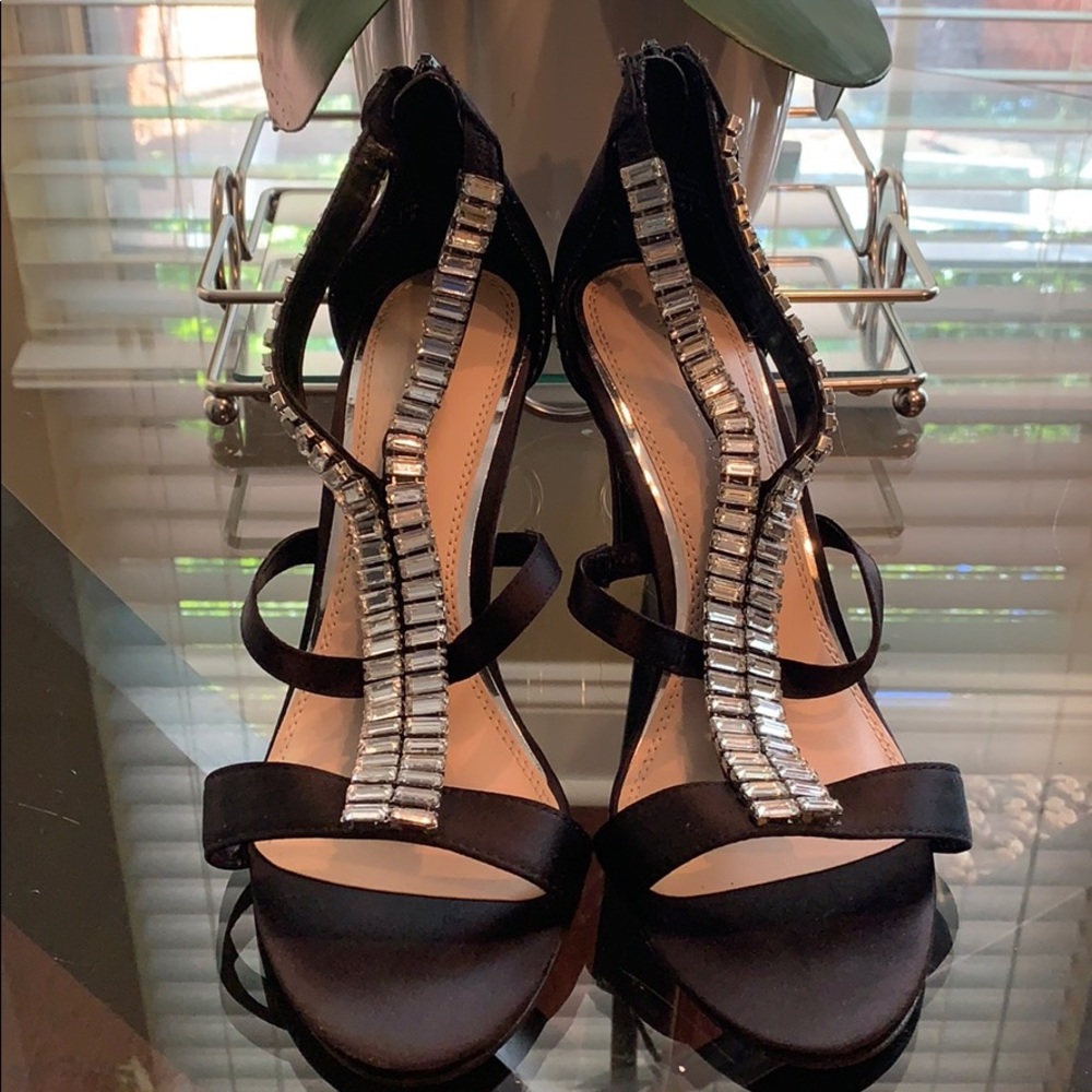 Satin Pump
